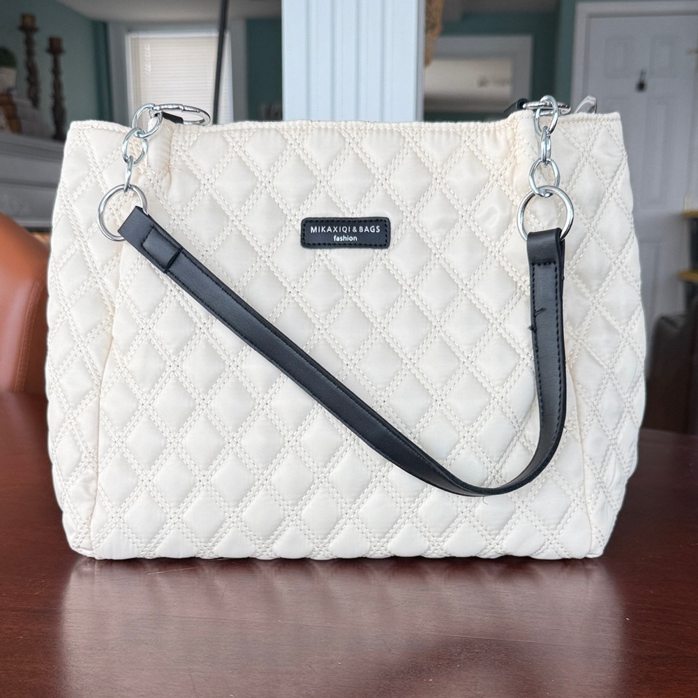 Cream Quilted Shoulder Bag